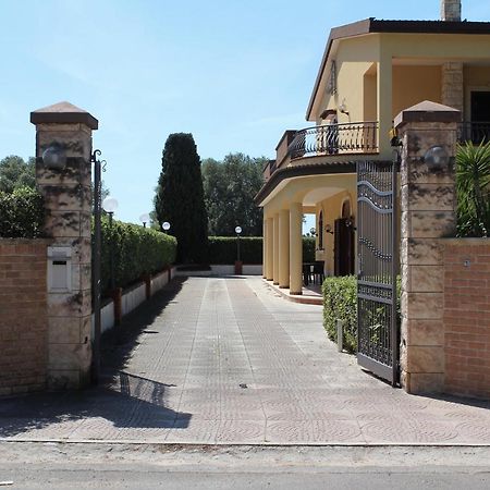 Villa Bice Пульсано Экстерьер фото